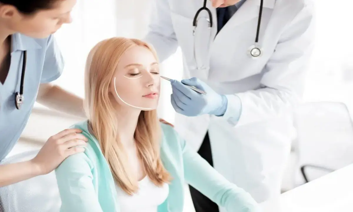 هل عملية الخصية المعلقة خطيرة للاطفال علاج التهابات المسالك البولية للاطفال